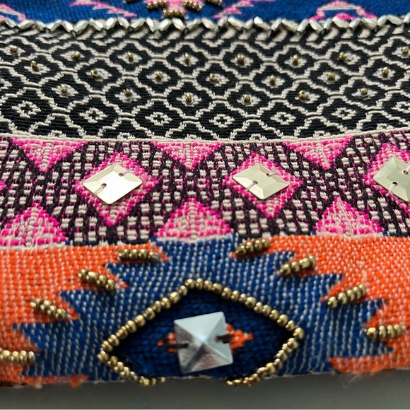 Fun Colorful Purse with Beaded Details - Picture 5 of 7